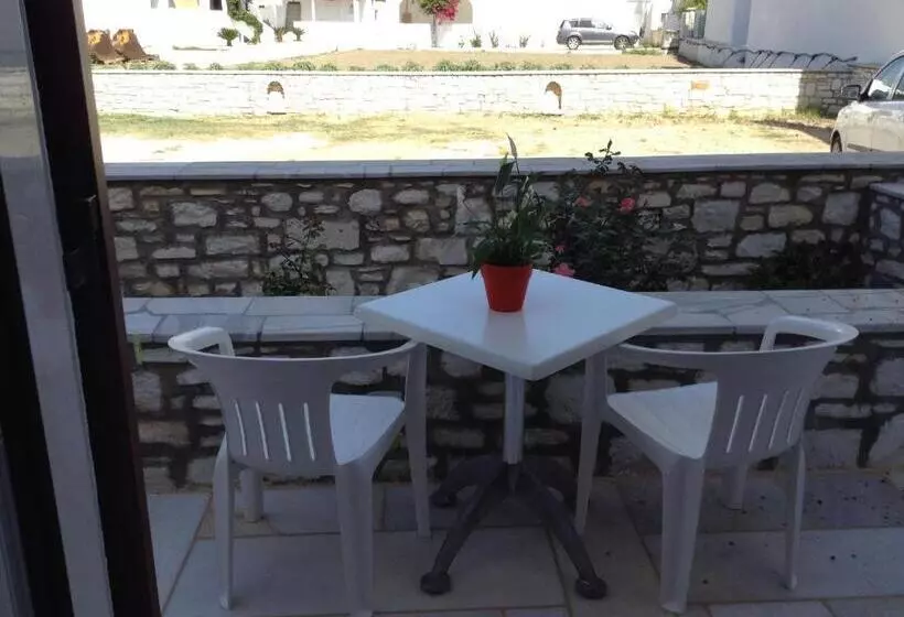 Irene Hotel Beachfront