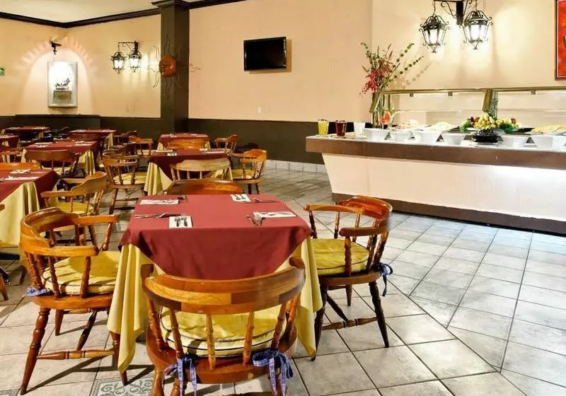 Gran Hotel Plaza Imperial