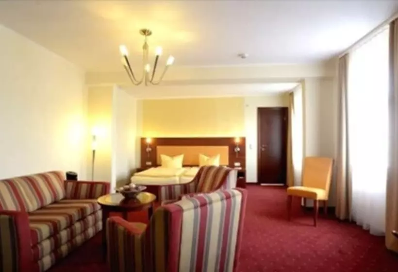 Отель Arena City