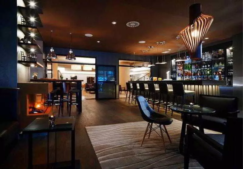 בית מלון כפרי Frankfurt Marriott