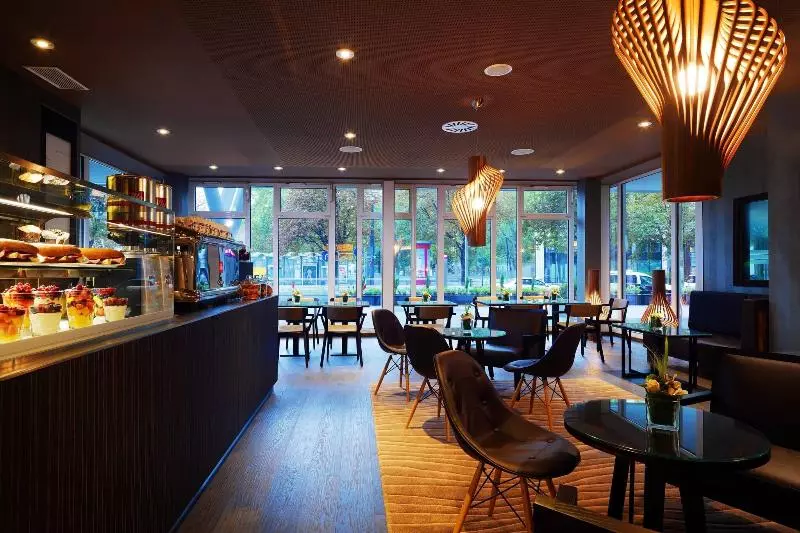 בית מלון כפרי Frankfurt Marriott