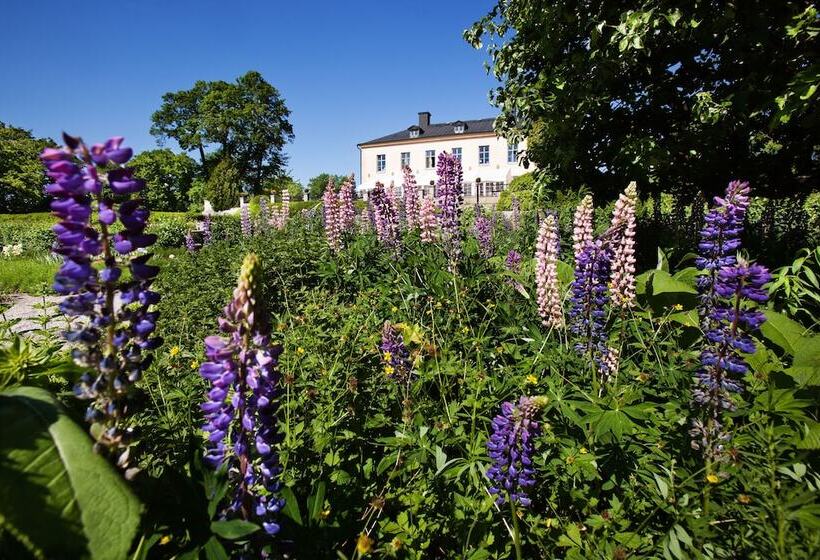 هتل Hesselby Slott