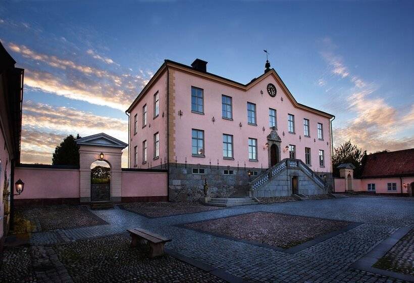 هتل Hesselby Slott