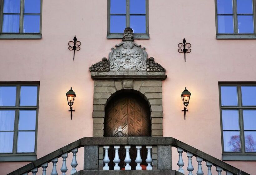 هتل Hesselby Slott