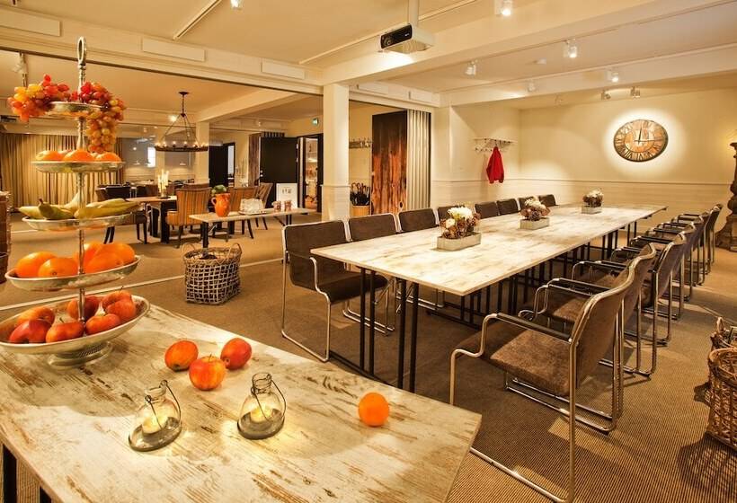 هتل Hesselby Slott