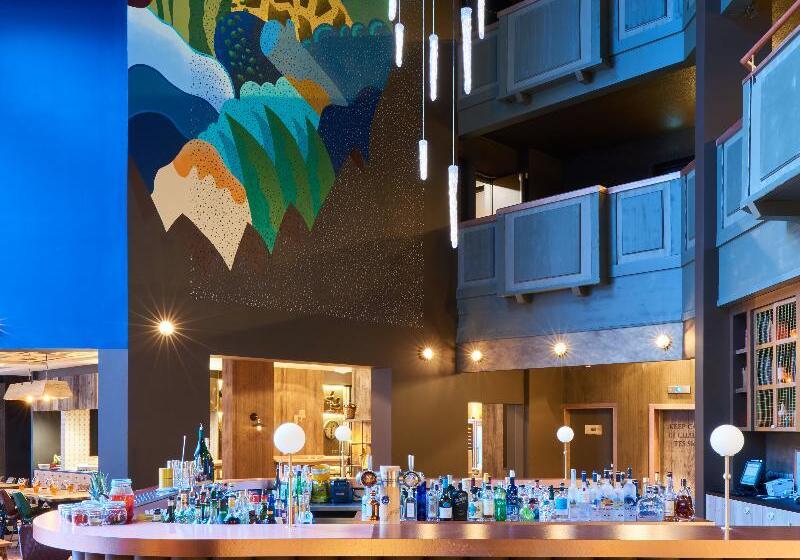 هتل Hôtel Les Aiglons Chamonix