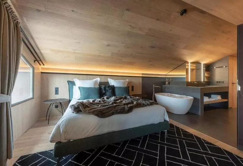 هتل Naudi Boutique Adults Only