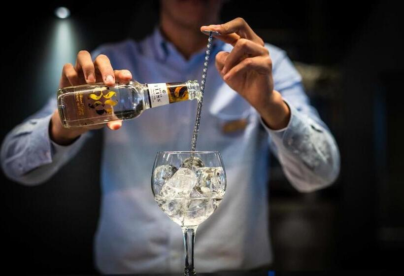 هتل Naudi Boutique Adults Only