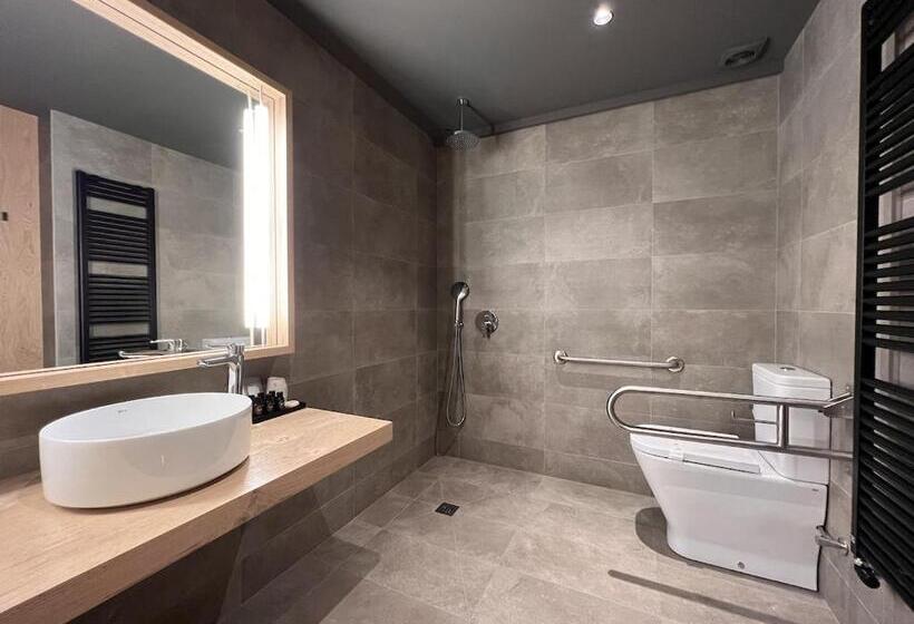 هتل Naudi Boutique Adults Only