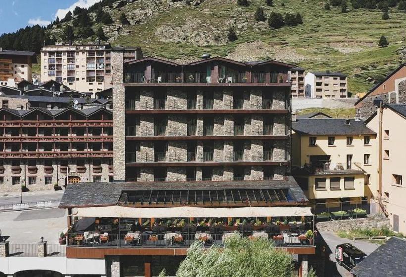 هتل Naudi Boutique Adults Only