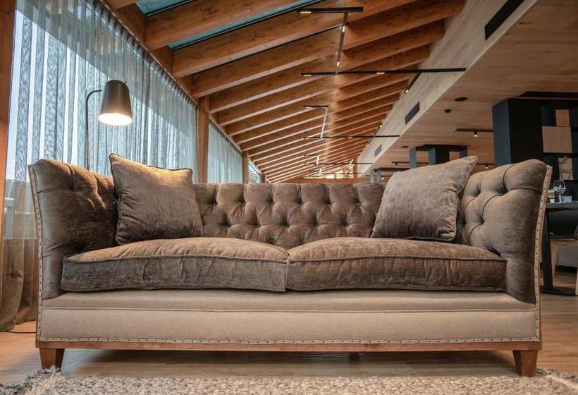 هتل Naudi Boutique Adults Only