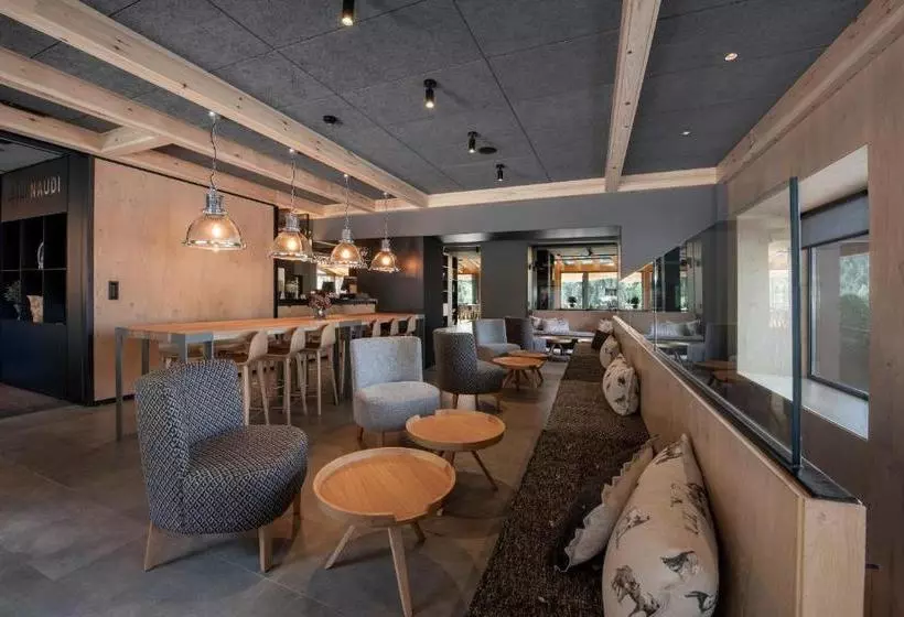 هتل Naudi Boutique Adults Only