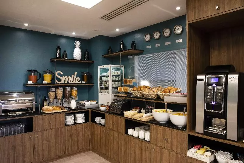 هتل Paris Bastille