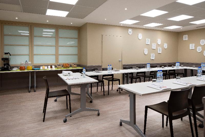 هتل Paris Bastille