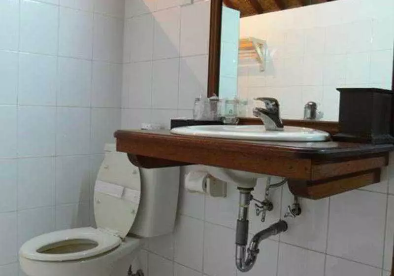 ホテル Puri Taman Kelapa - Garden Cottages