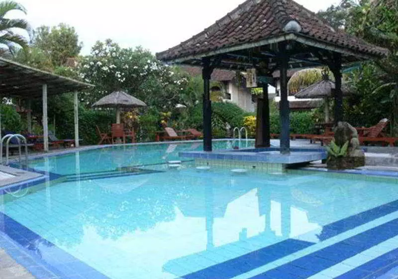 ホテル Puri Taman Kelapa - Garden Cottages