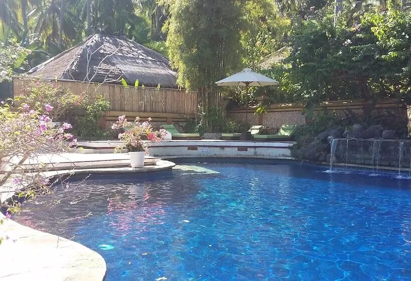 בית מלון כפרי The Water Garden