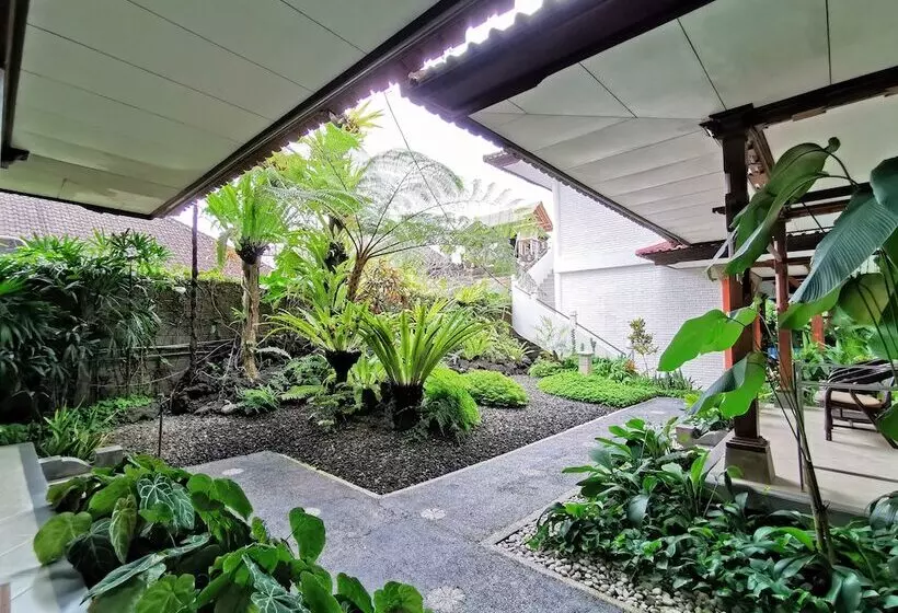 فندق Yulia Village Inn Ubud