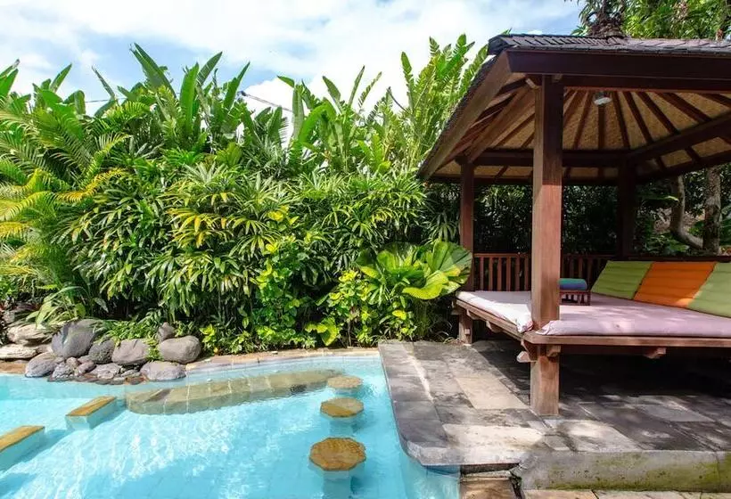 فندق Yulia Village Inn Ubud