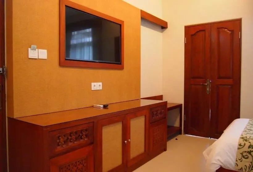 فندق Yulia Village Inn Ubud