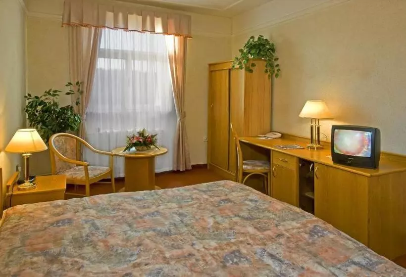 فندق Ensana Vltava