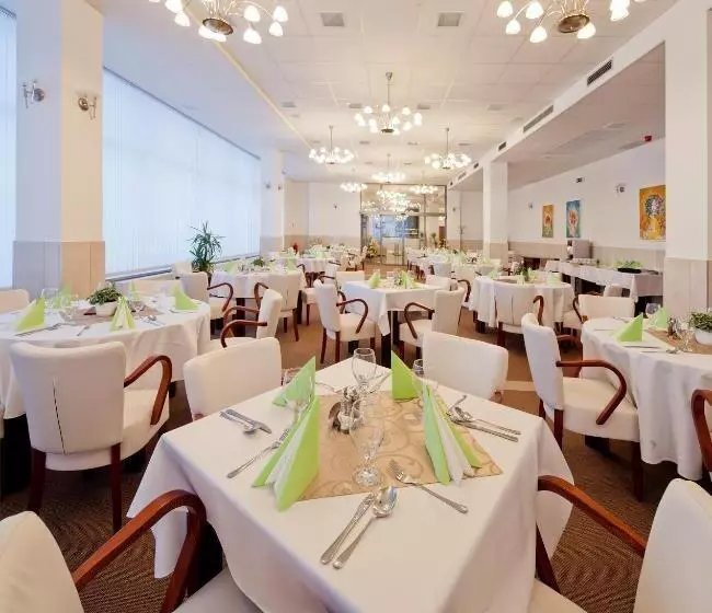 Отель Limba Ctt