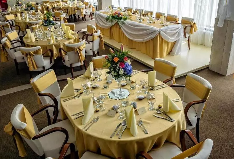 Отель Limba Ctt