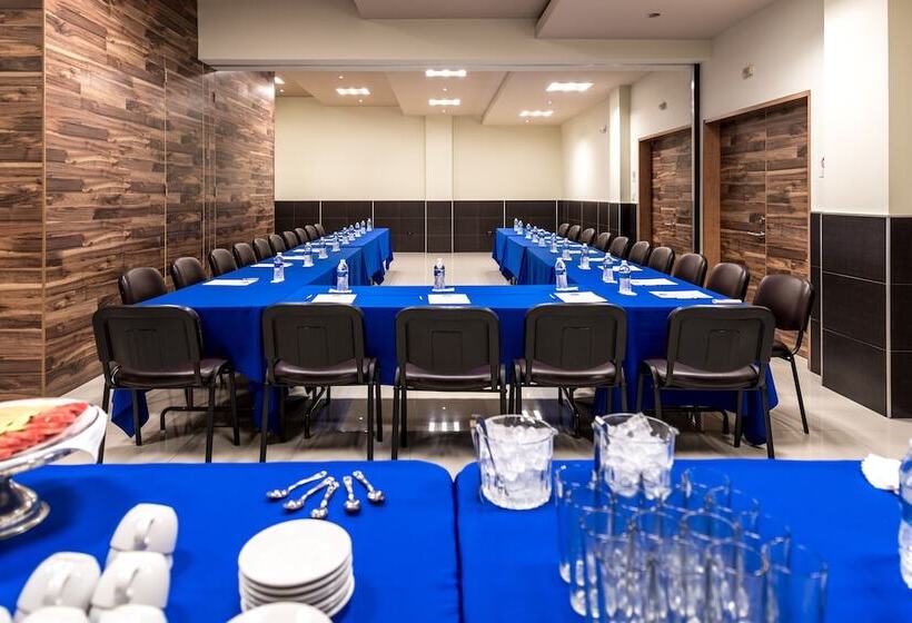 Otel Sleep Inn Monterrey Norte