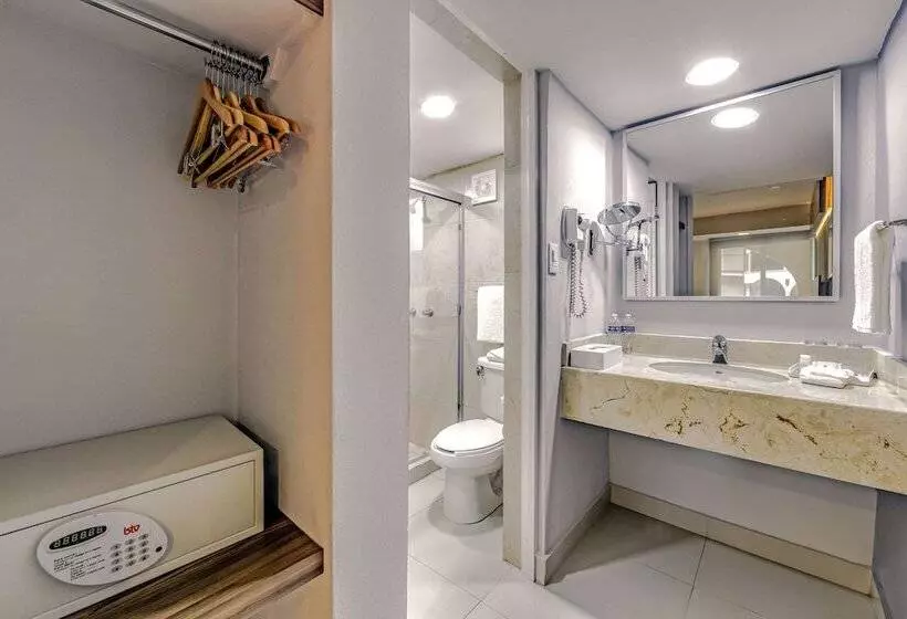 هتل Sleep Inn Monterrey Norte