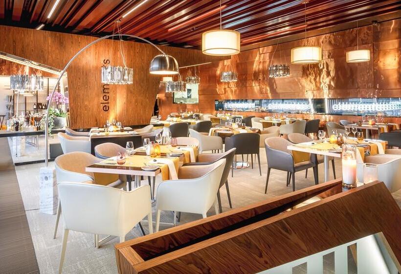 هتل The President