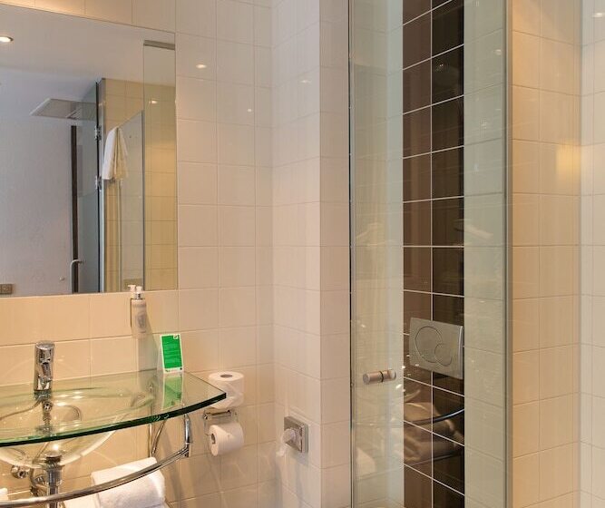 فندق Westcord City Centre