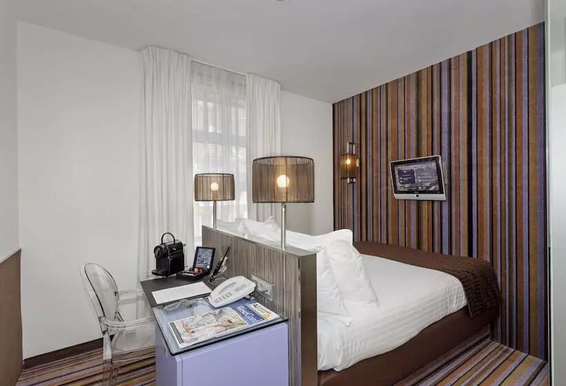 בית מלון כפרי Westcord City Centre