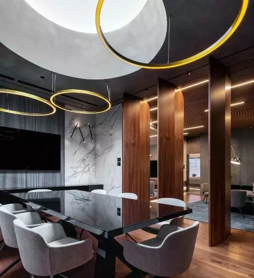 ホテル The President