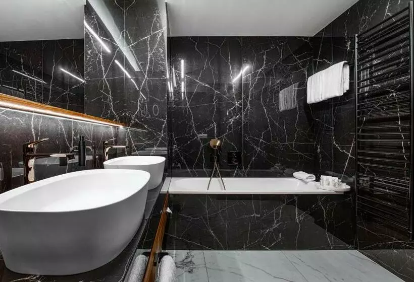 ホテル The President