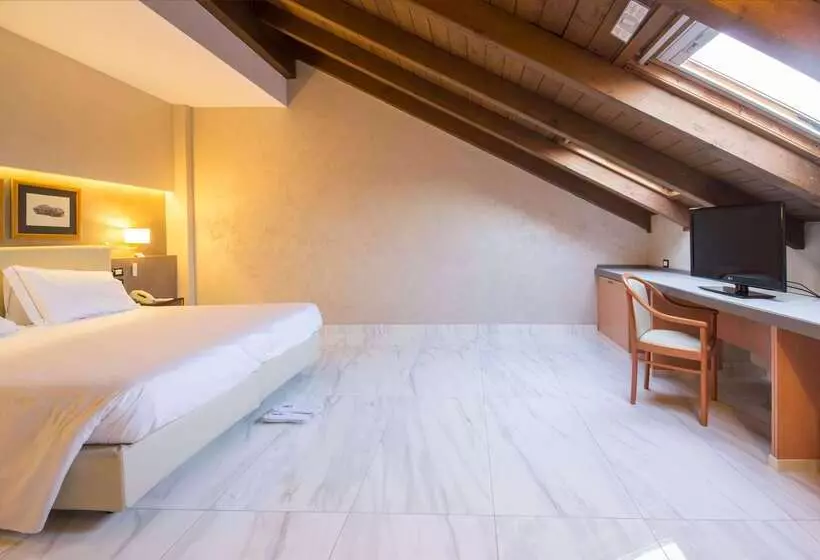 酒店 Best Western  Modena District