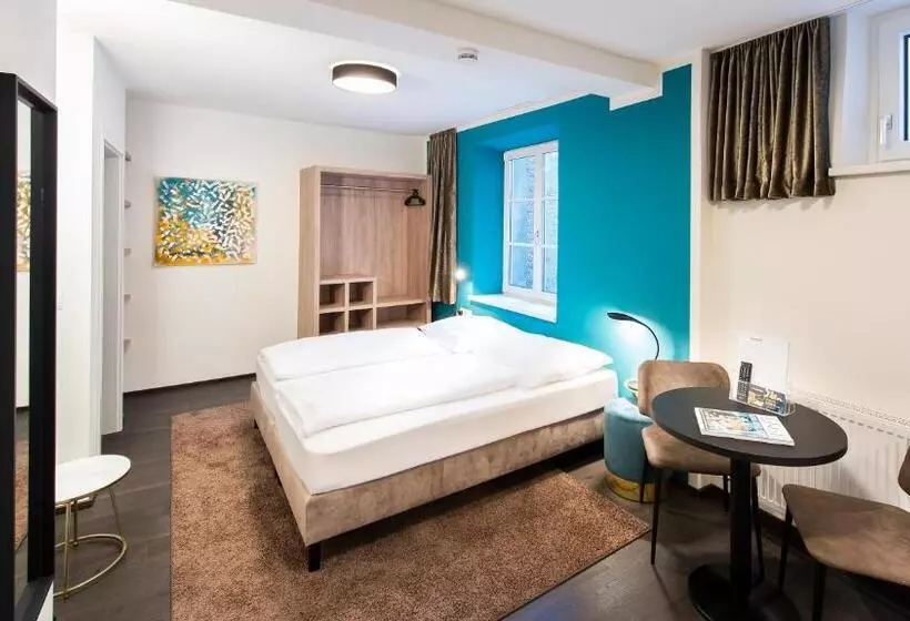 هتل Blackhome Innsbruck Boutique I Contactless Check In