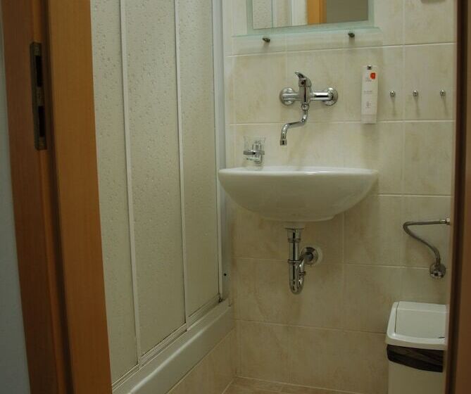 בית מלון כפרי Churáňov