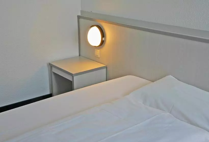 Hessenland Hotel Kassel Innenstadt By Stay Awesome