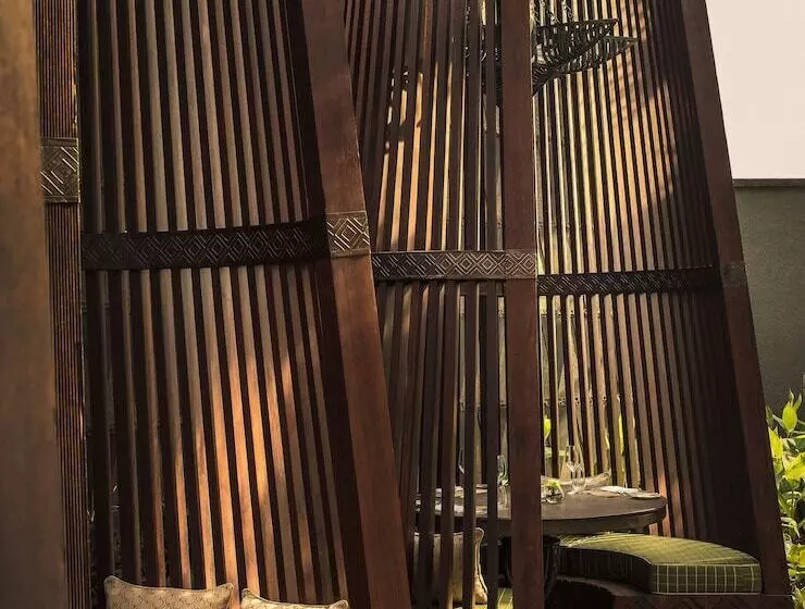 Four Seasons Hotel Jakarta