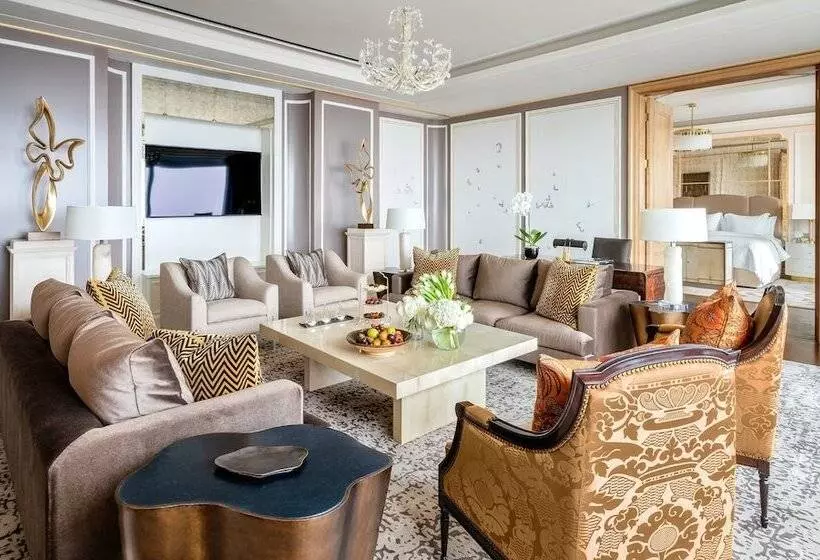 Four Seasons Hotel Jakarta