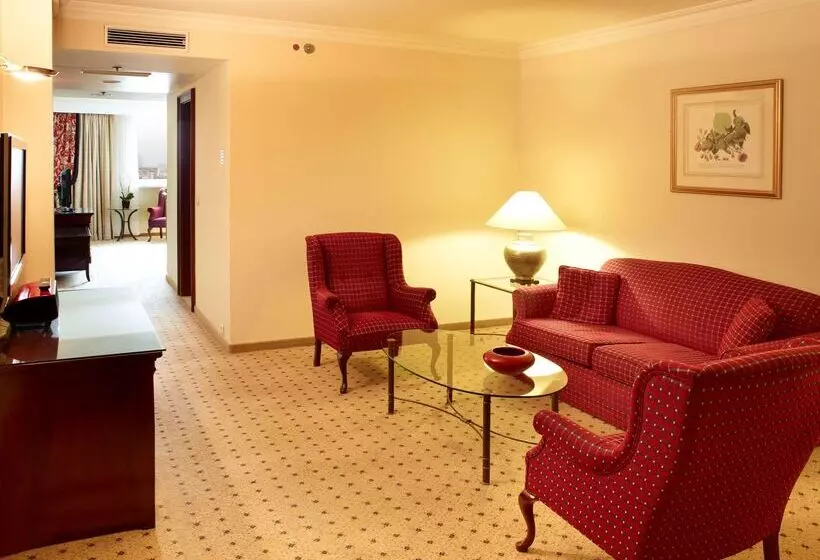 فندق Hilton Antwerp Old Town