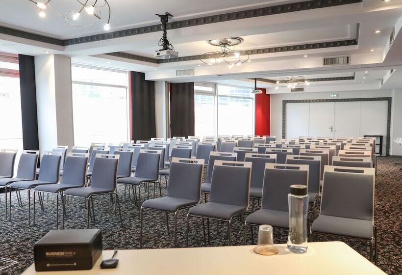 هتل Hôtel Mercure Lyon Centre Charpennes Parc De La Tête D Or