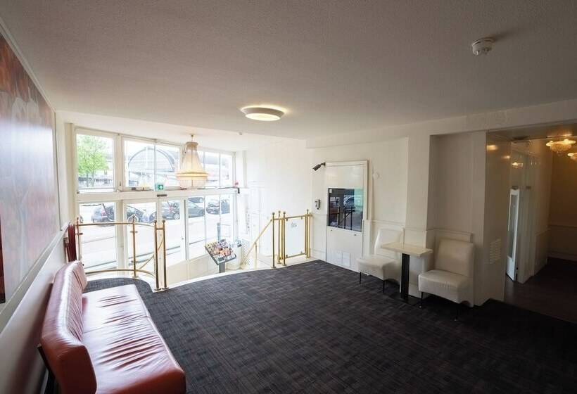 בית מלון כפרי Multatuli