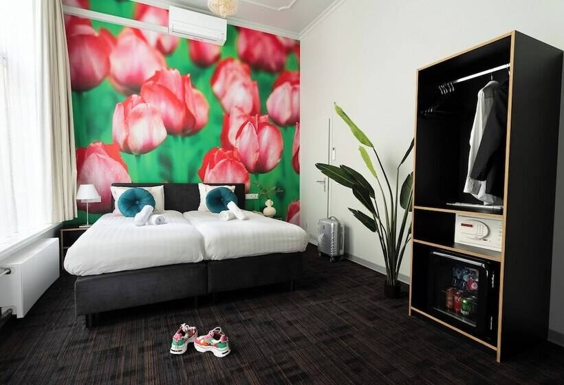 בית מלון כפרי Multatuli