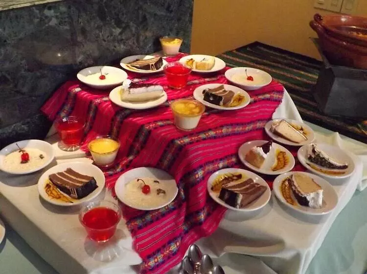 هتل Pedregal Palace