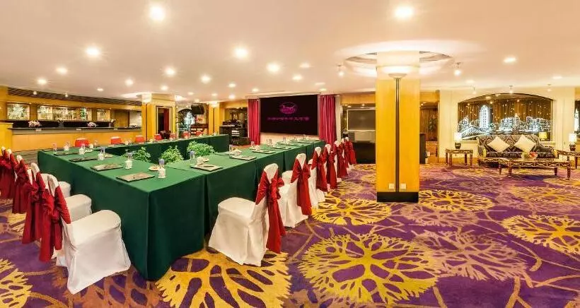 هتل Riviera Macau