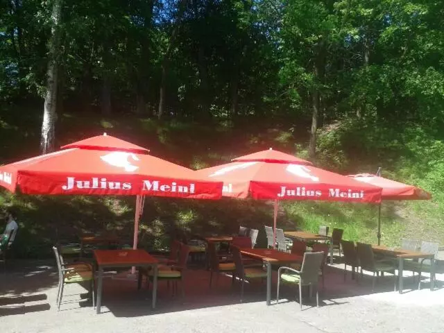 Отель Zámecký  U Rajských