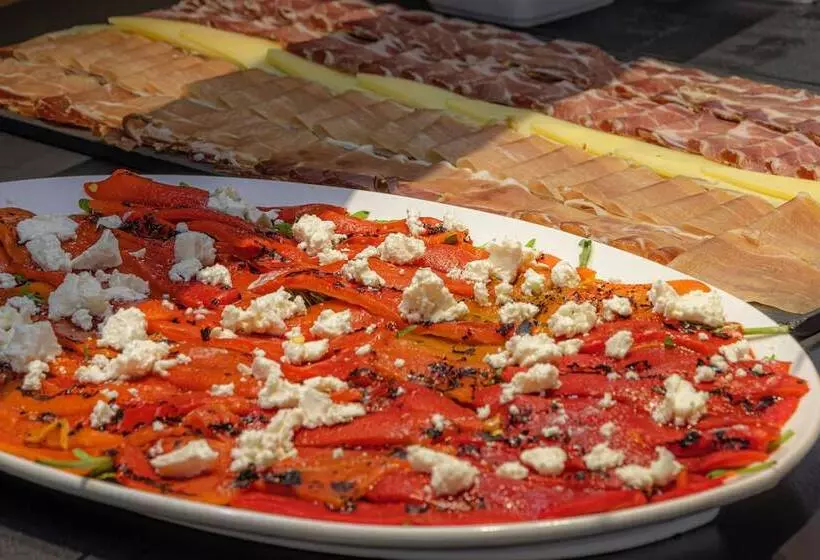 Family Hotel Pagus   All Inclusive