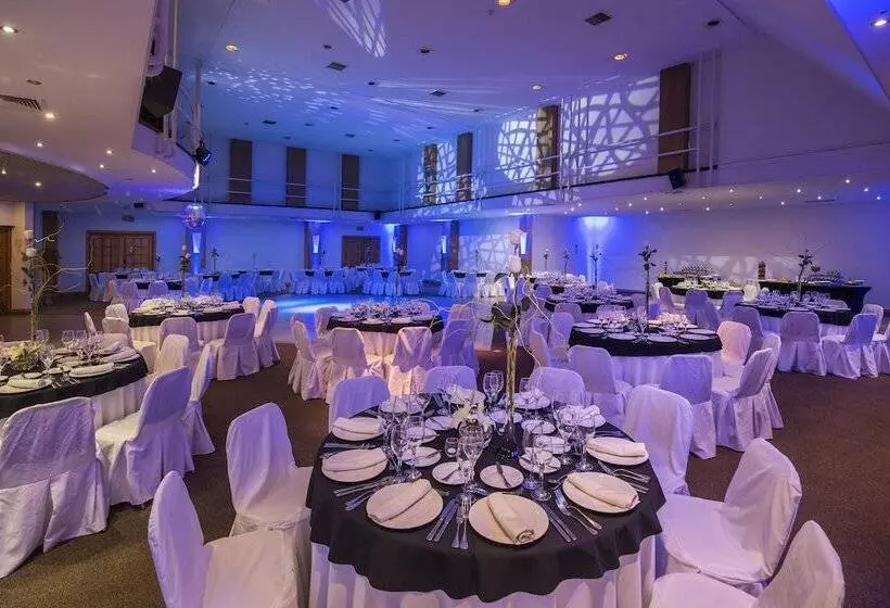 בית מלון כפרי Best Western Marina Del Rey