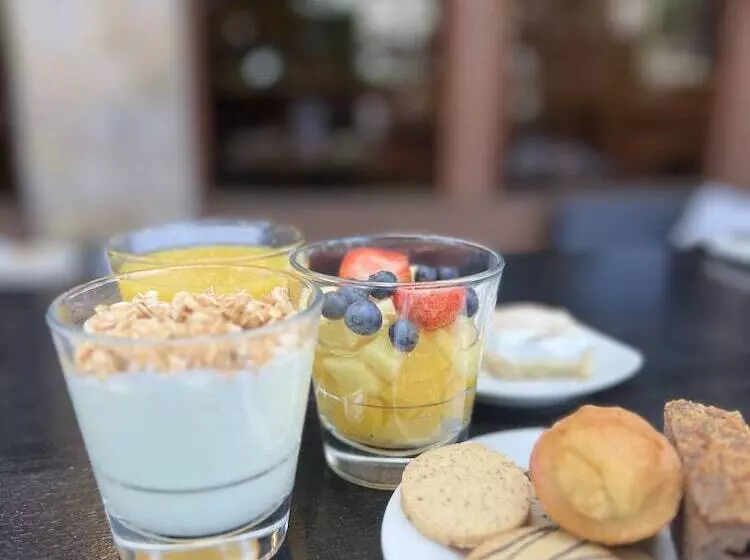 בית מלון כפרי Best Western Marina Del Rey